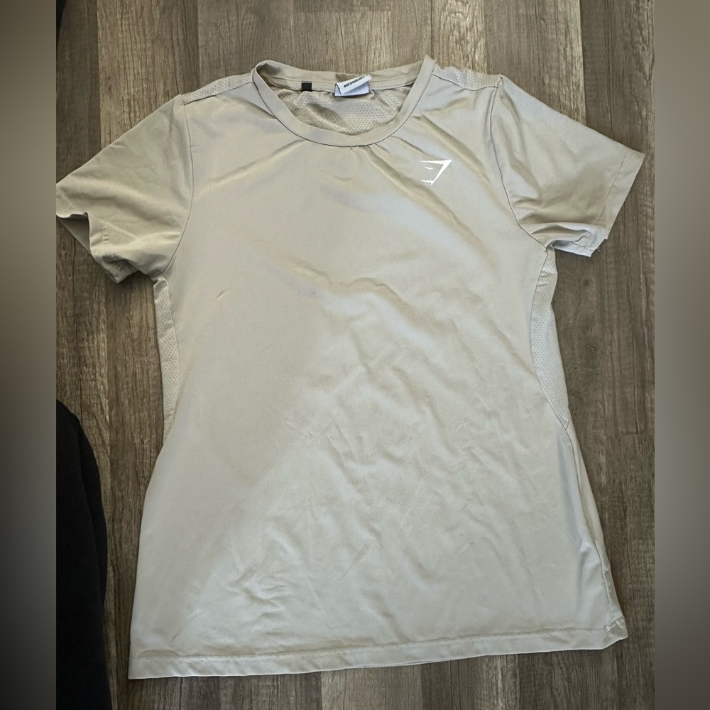 gymshark tee shirt